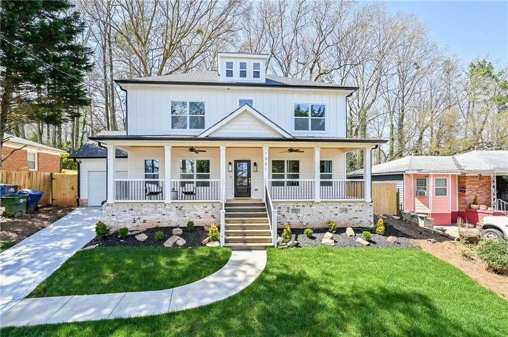 5 bedroom, 4 bathroom, 2,500 sq ft single family residence sold at 1381 Woodland Avenue, Atlanta, GA 30316