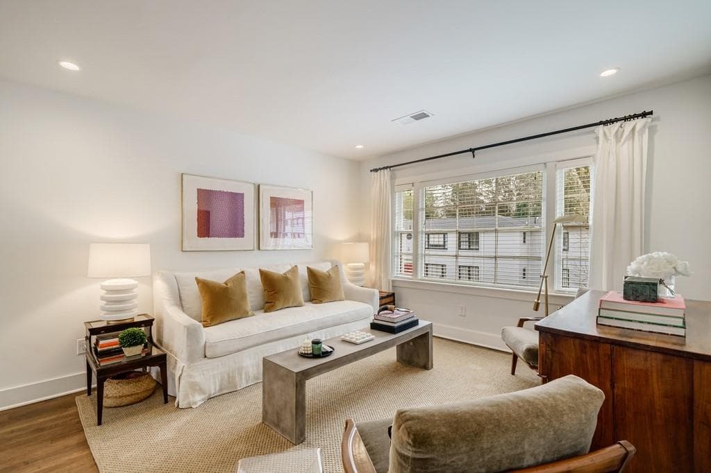 99 Peachtree Memorial Drive D4, Atlanta, GA 30309 — most recent listing photo