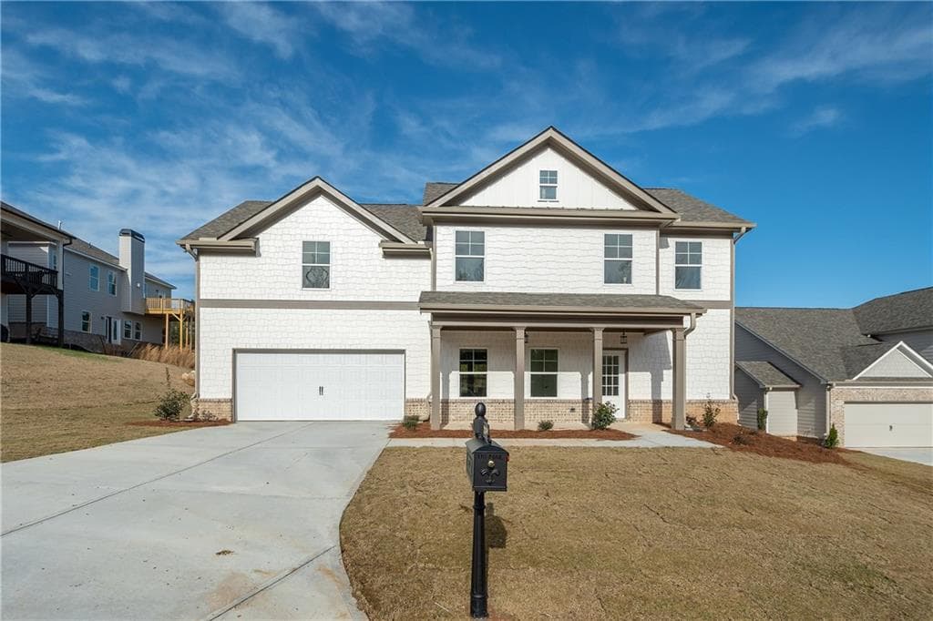 2740 Limestone Creek Drive, Gainesville, GA 30501 — most recent listing photo