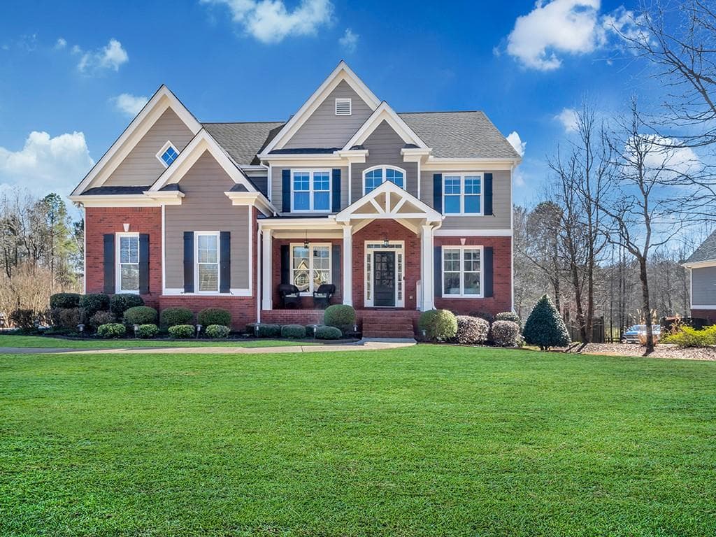 550 Hunting Hills Drive, Braselton, GA 30517 — most recent listing photo