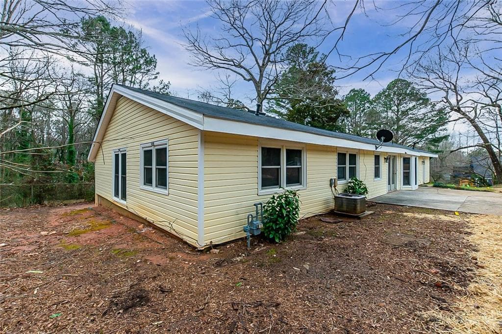1952 Scarbrough Drive, Stone Mountain, GA 30088 — most recent listing photo