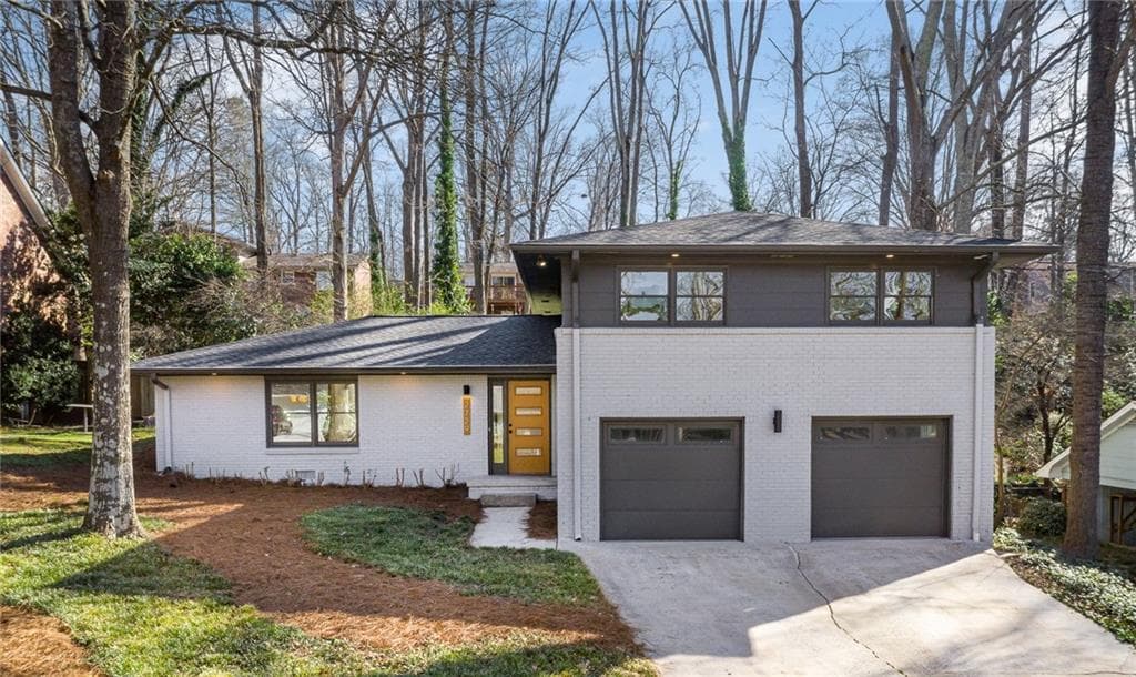 4 bedroom, 3 bathroom, 2,250 sq ft single family residence sold at 2729 Spicer Lane, Decatur, GA 30033