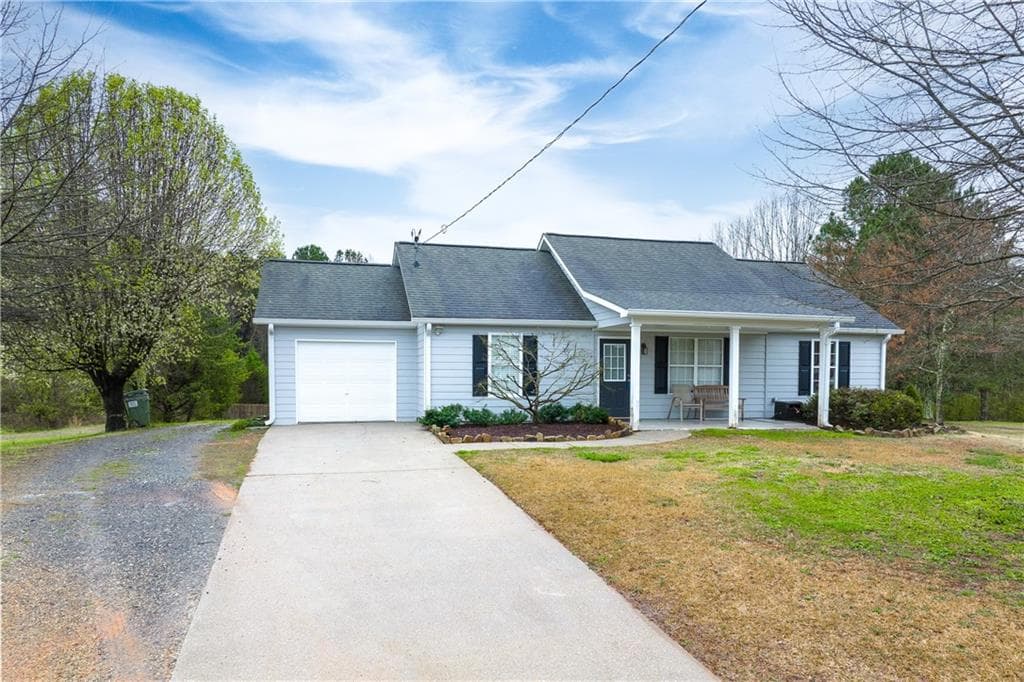 285 Linda Lane, Powder Springs, GA 30127 — most recent listing photo