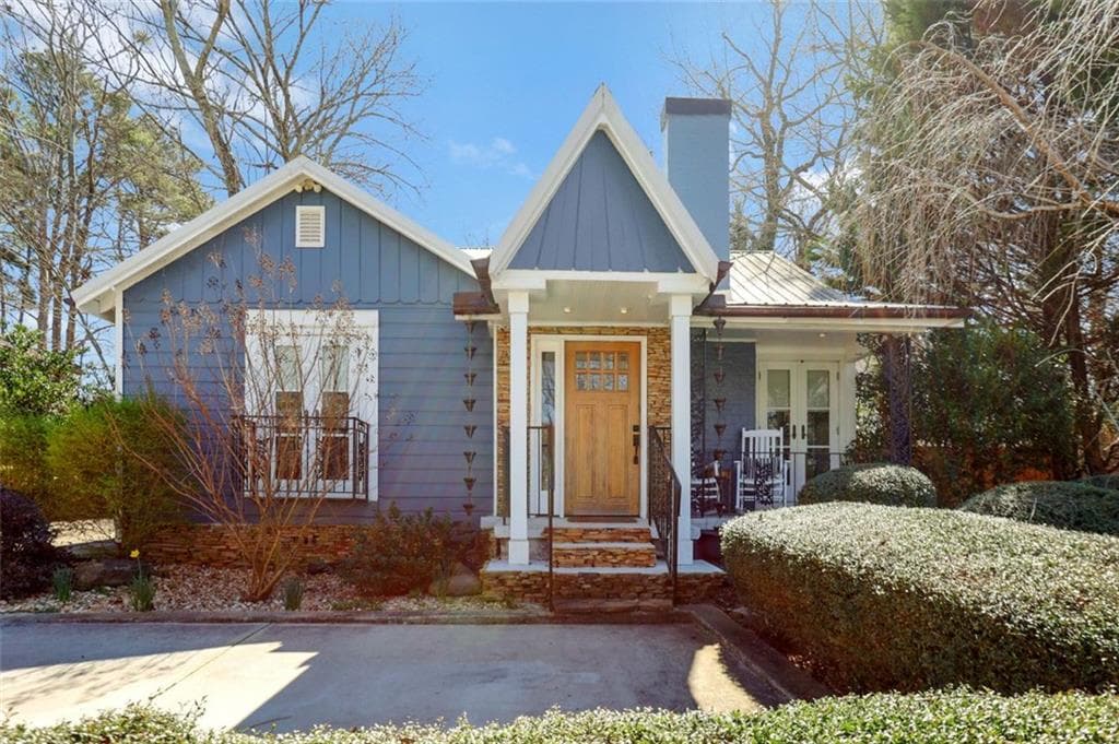 3 bedroom, 3 bathroom, 1,298 sq ft single family residence sold at 362 Eleanor Street, Atlanta, GA 30317