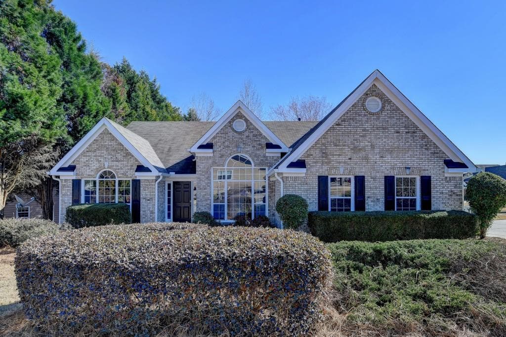 3513 Dunbar Lane, Suwanee, GA 30024 — most recent listing photo