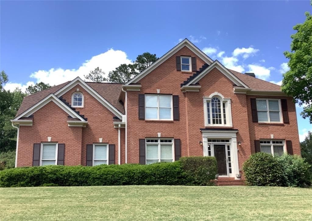 4 bedroom, 3 bathroom, 2,492 sq ft single family residence sold at 2015 Woodside Park Drive, Woodstock, GA 30188