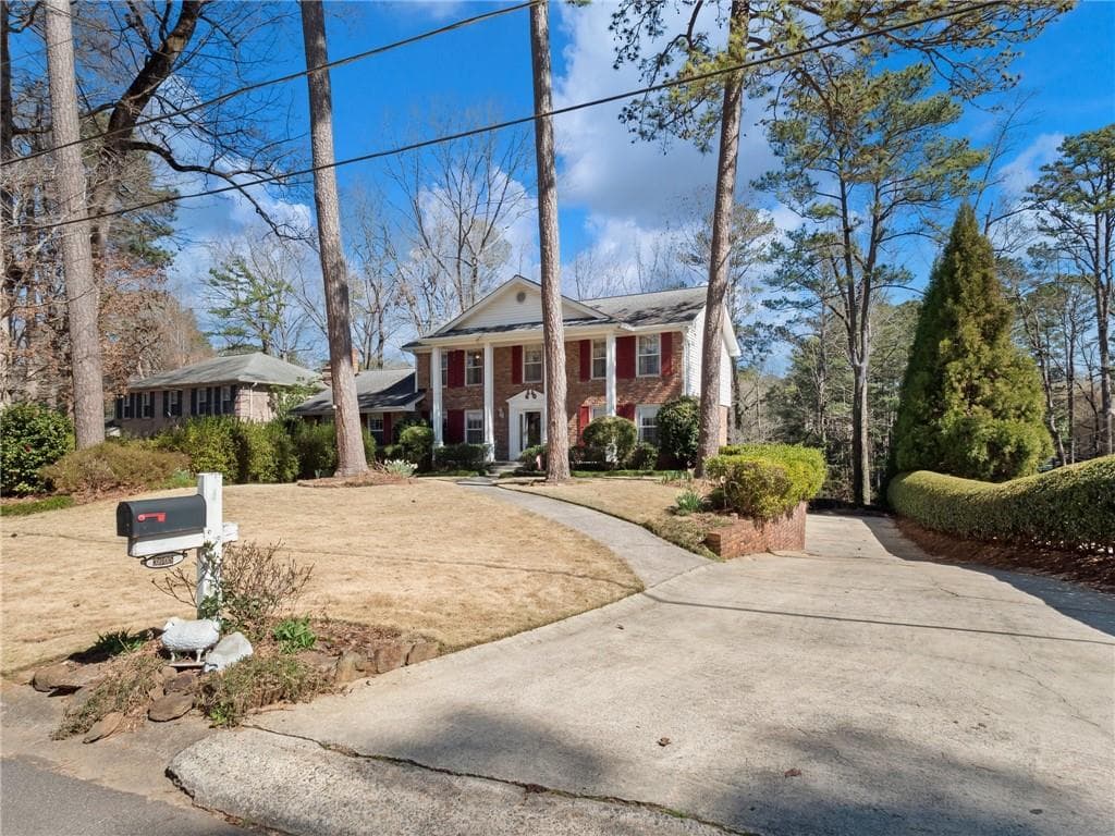5 bedroom, 3 bathroom, 3,314 sq ft single family residence sold at 3605 Sunderland Circle, Atlanta, GA 30319