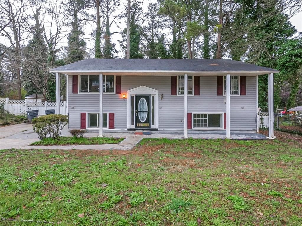 1340 Pineglen Drive, Riverdale, GA 30296 — most recent listing photo