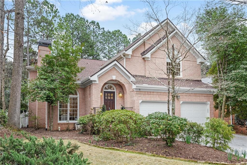 3 bedroom, 3 bathroom, 2,605 sq ft single family residence sold at 3067 Lanier Drive, Brookhaven, GA 30319