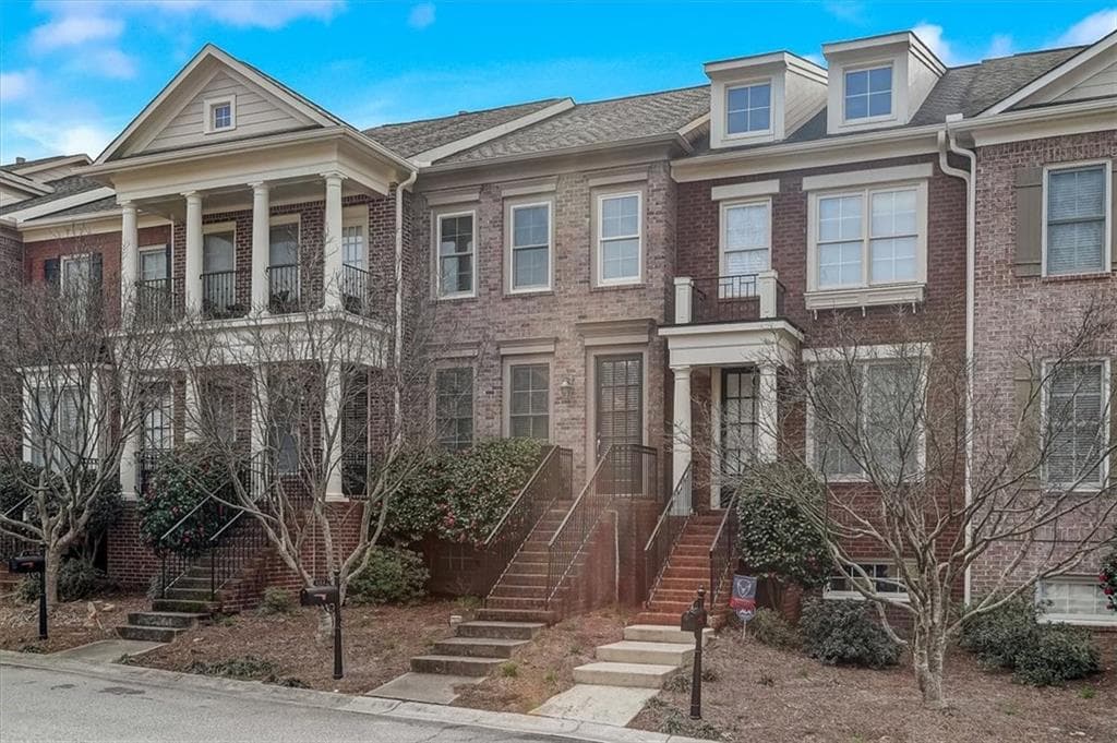 2 bedroom, 3 bathroom, 2,032 sq ft townhouse sold at 1132 Newpark View Place 11, Mableton, GA 30126