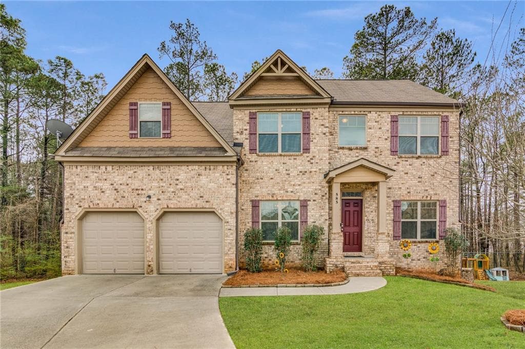 6 bedroom, 4 bathroom, 4,099 sq ft single family residence sold at 585 Mulberry Park Circle, Dacula, GA 30019