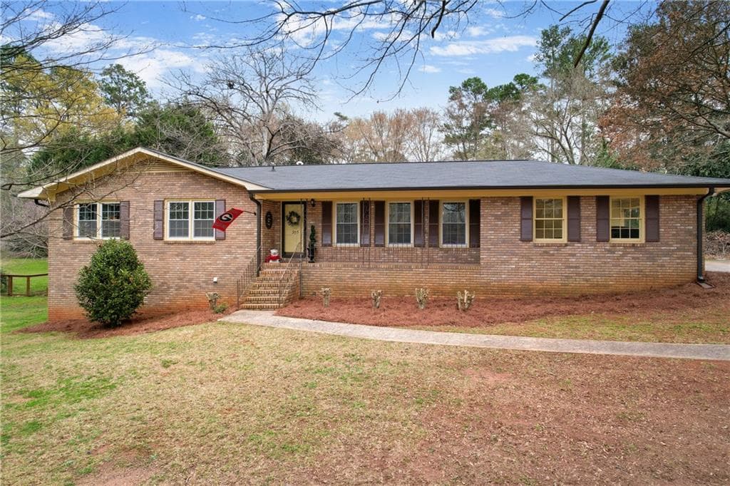 305 University Circle, Athens, GA 30605 — most recent listing photo