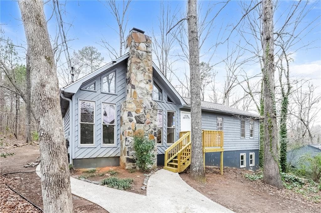 2940 Winchester Drive, Cumming, GA 30041 — most recent listing photo