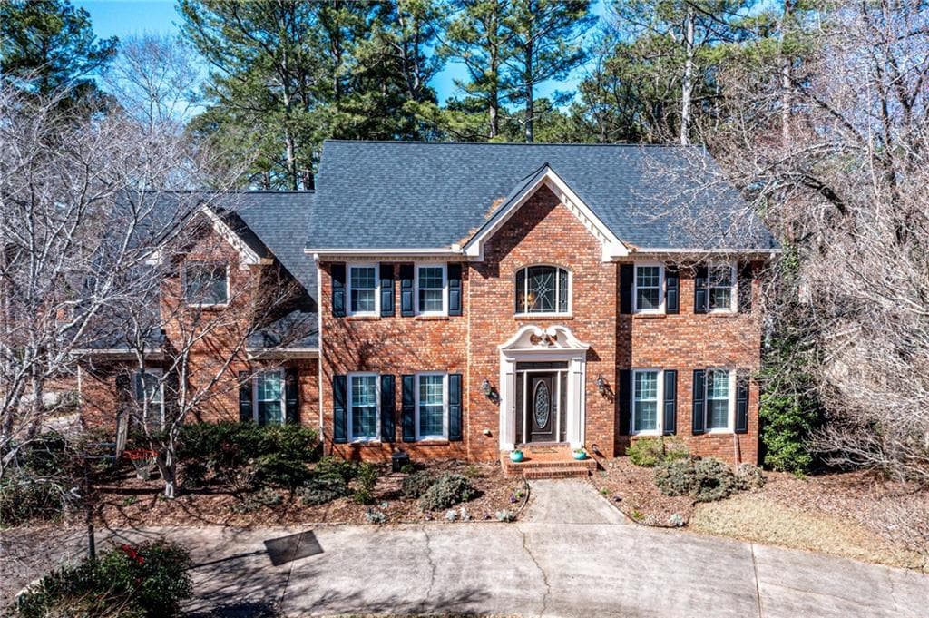 8795 Willowbrae Lane, Roswell, GA 30076 — most recent listing photo