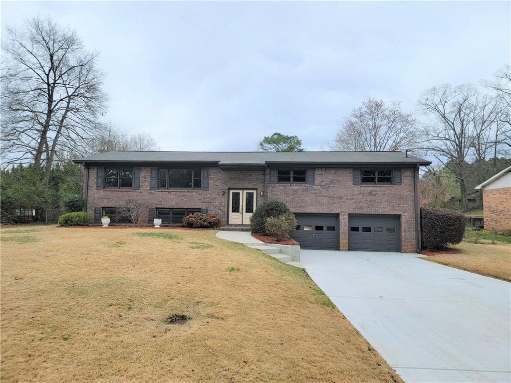 4068 Waterfield Drive, Marietta, GA 30066 — most recent listing photo