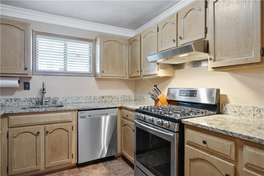 1637 Raleigh Circle, Marietta, GA 30067 — most recent listing photo