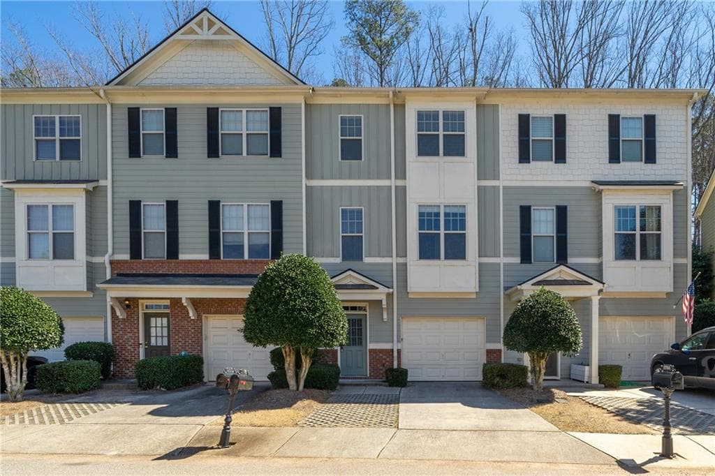1768 Oakbrook Lane 9, Kennesaw, GA 30152 — most recent listing photo