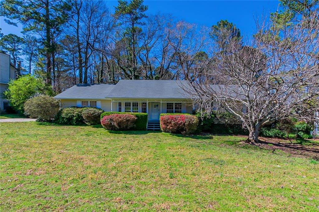 3 bedroom, 2 bathroom, 1,806 sq ft single family residence sold at 5904 Four Winds Drive, Lilburn, GA 30047