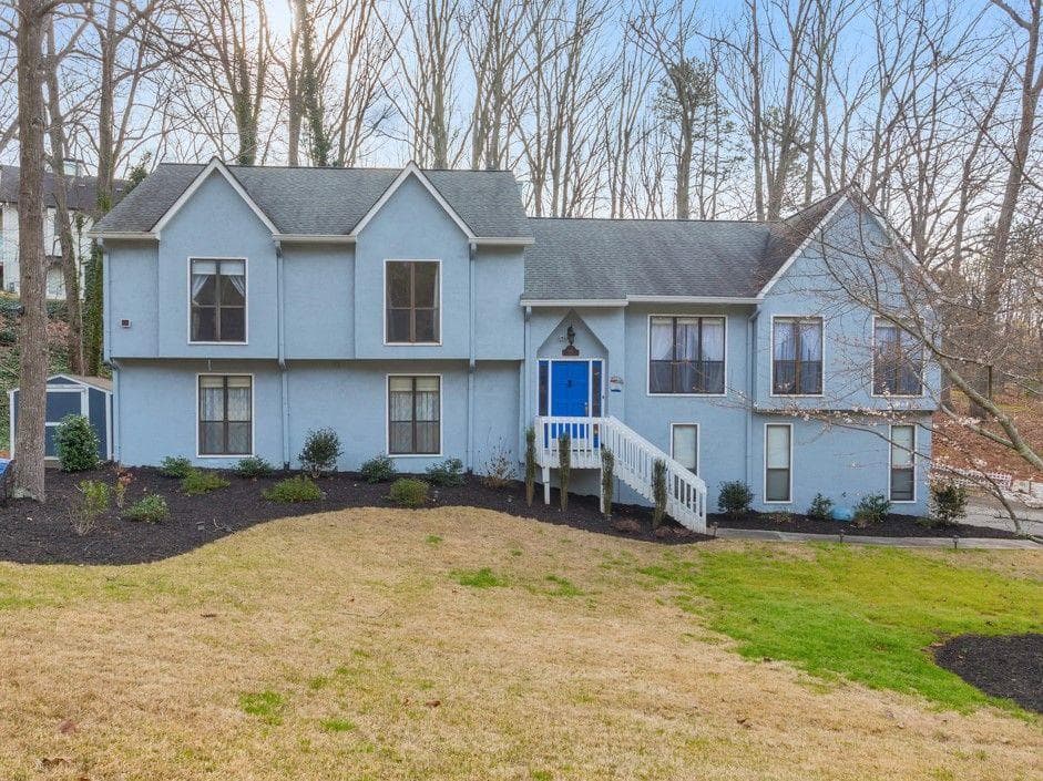 4 bedroom, 3 bathroom, 2,742 sq ft single family residence sold at 1480 Bentcreek Drive, Marietta, GA 30062