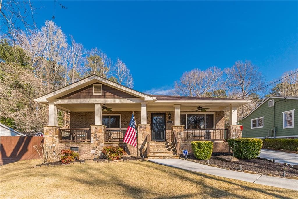 3 bedroom, 2 bathroom, 1,500 sq ft single family residence sold at 1643 Beacon Hill Boulevard, Atlanta, GA 30329