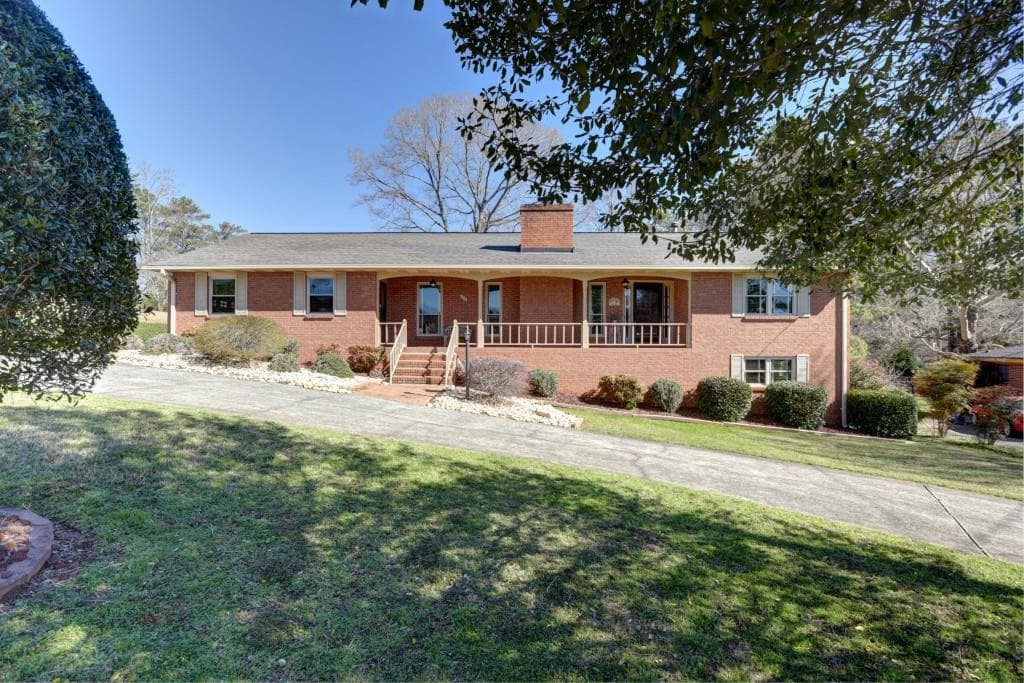 1171 Murray Circle, Marietta, GA 30064 — most recent listing photo