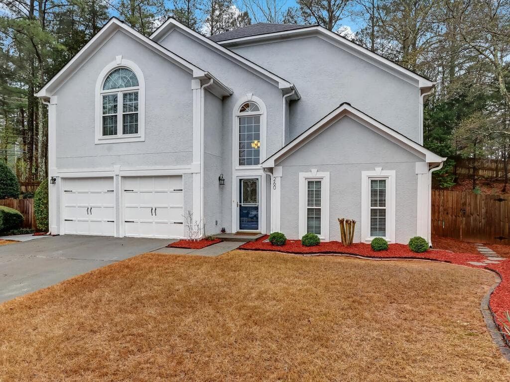 260 Glen Holly Drive, Roswell, GA 30076 — most recent listing photo