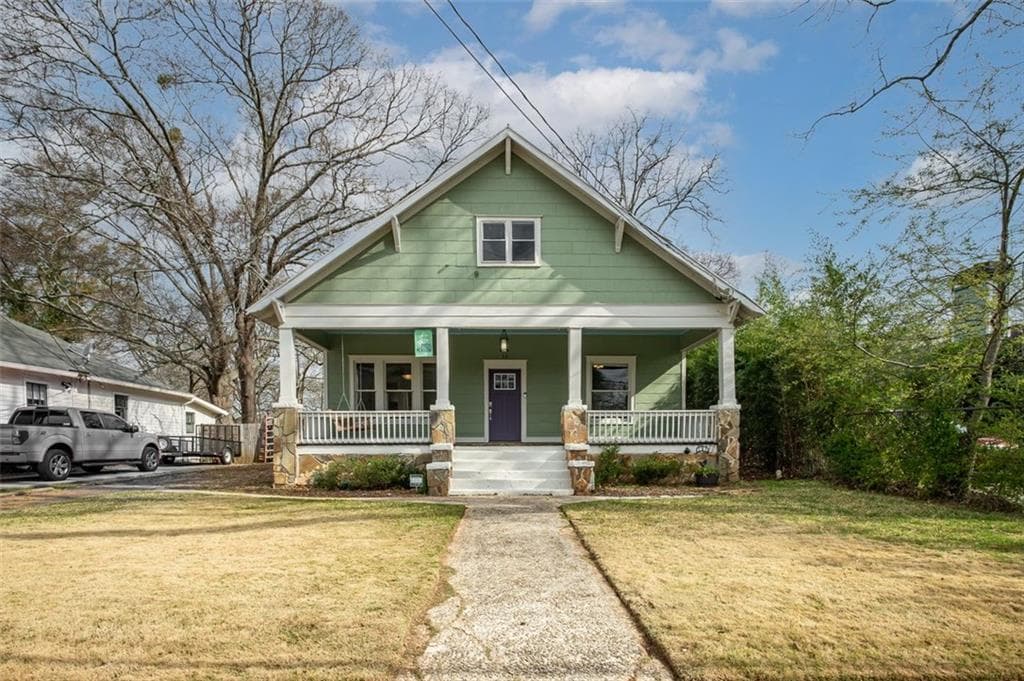 3 bedroom, 2 bathroom, 1,354 sq ft single family residence sold at 1767 DORSEY Avenue, East Point, GA 30344