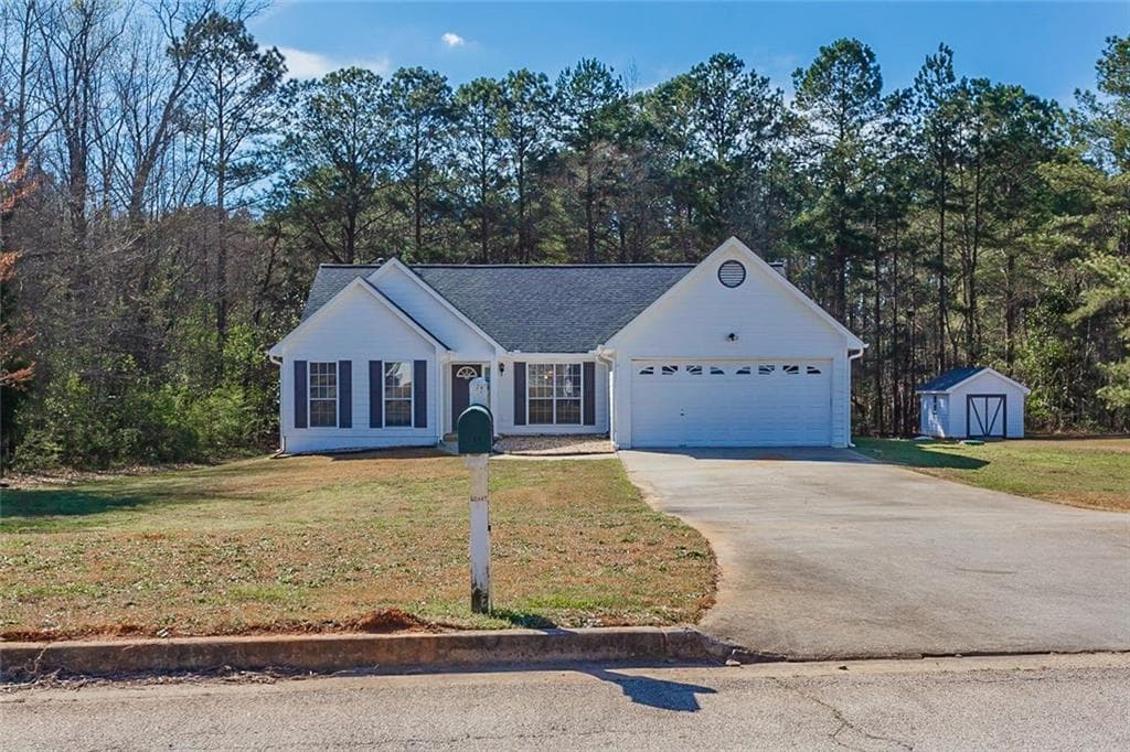 3 bedroom, 2 bathroom, 1,519 sq ft single family residence sold at 124 Laura Ashlyn Court, Mcdonough, GA 30252