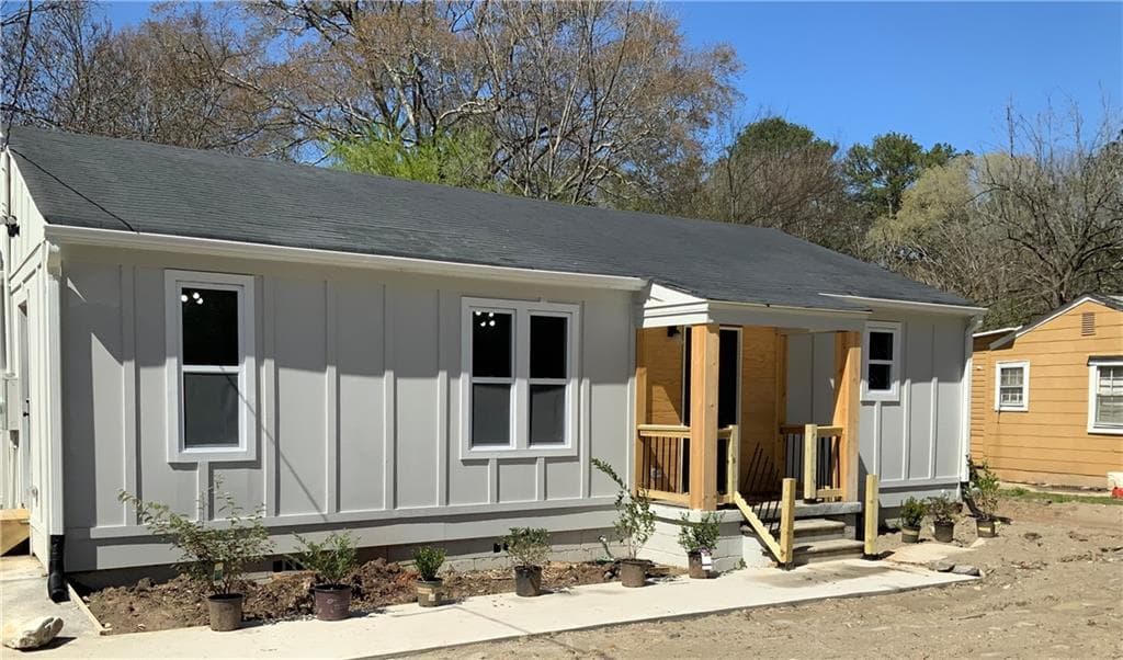 3 bedroom, 2 bathroom, 1,080 sq ft single family residence sold at 2222 Penelope Street, Atlanta, GA 30314