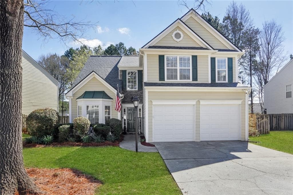 3 bedroom, 3 bathroom, 1,924 sq ft single family residence sold at 1372 Glenover Way, Marietta, GA 30062