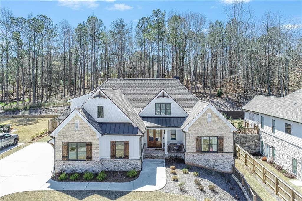 4 bedroom, 4 bathroom, 3,200 sq ft single family residence sold at 1535 Park Shore Drive, Cumming, GA 30041