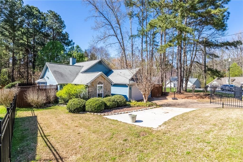 1805 Killarney Drive, Marietta, GA 30008 — most recent listing photo