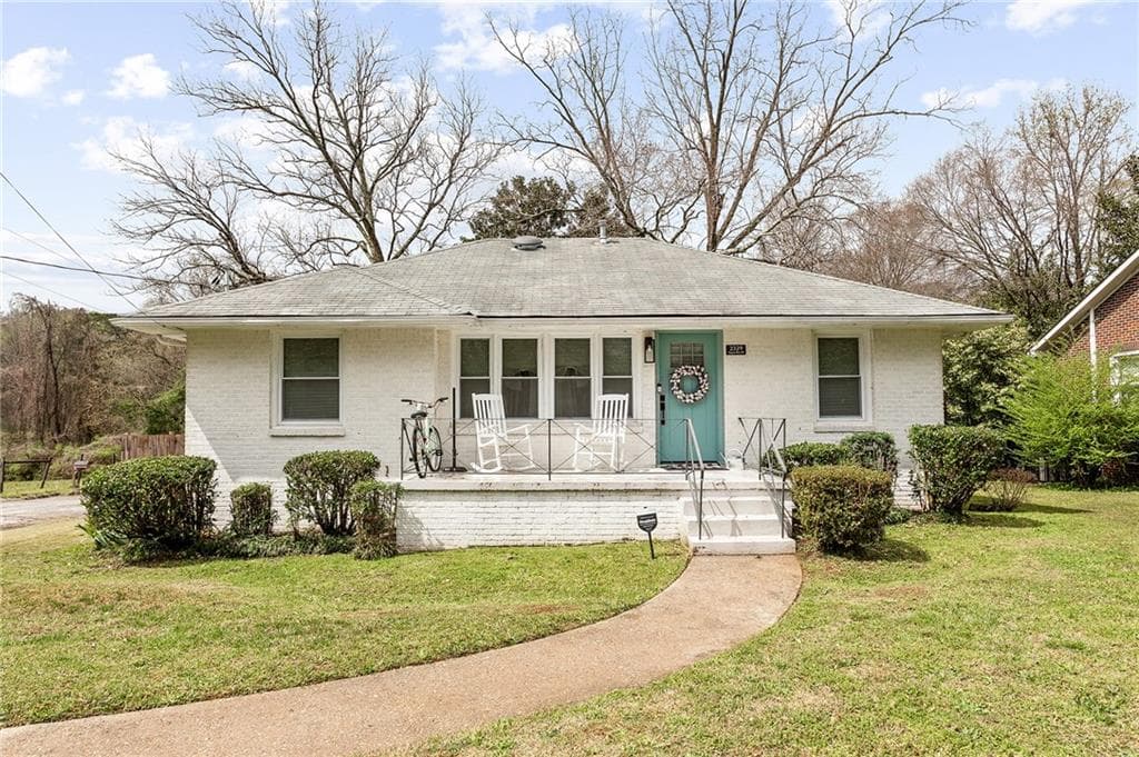 3 bedroom, 1 bathroom, 1,084 sq ft single family residence sold at 2329 Sargent Place, Atlanta, GA 30315
