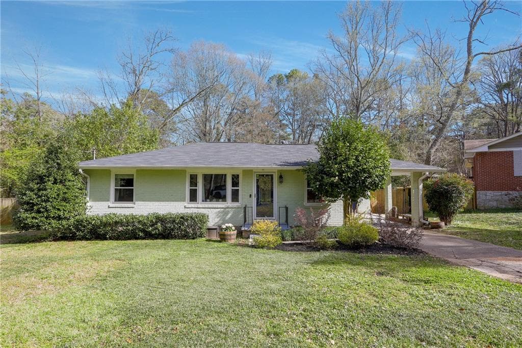 3 bedroom, 1 bathroom, 1,076 sq ft single family residence sold at 2483 Woodridge Drive, Decatur, GA 30033