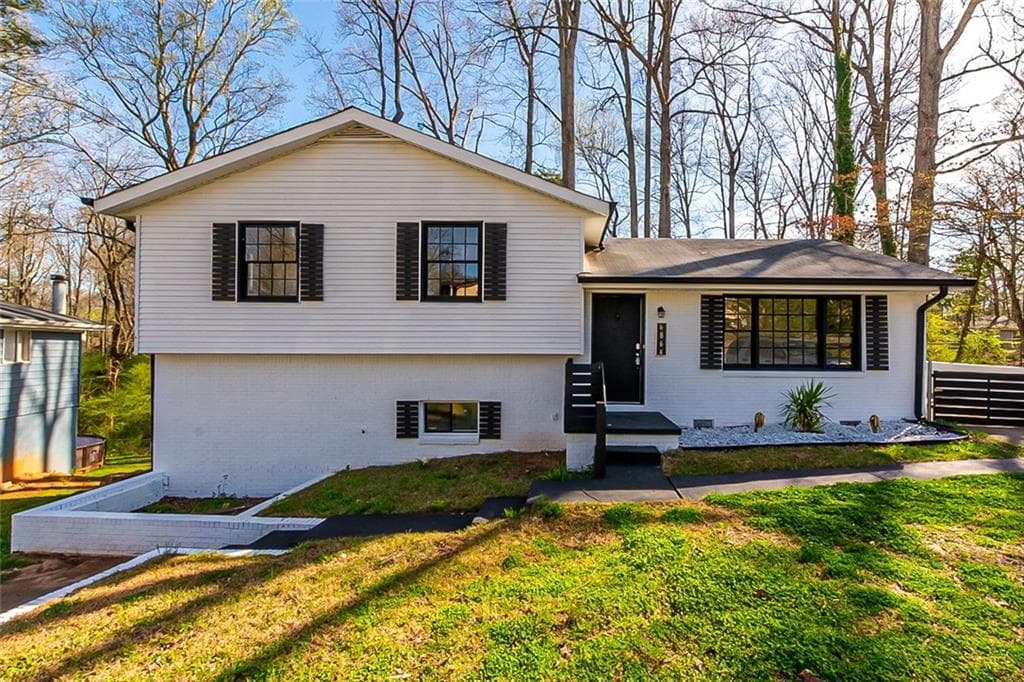 6864 Maddox Road, Morrow, GA 30260 — most recent listing photo