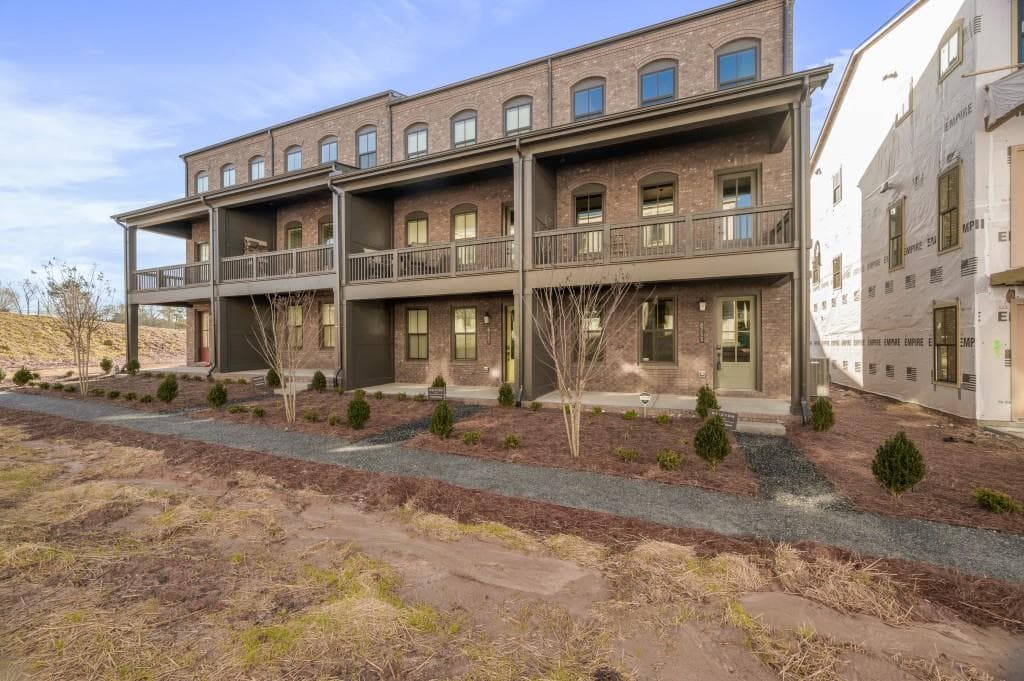 6755 Pippin Walk, Alpharetta, GA 30005 — most recent listing photo