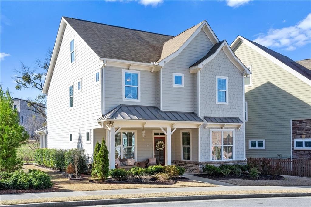 4 bedroom, 4 bathroom, 2,900 sq ft single family residence sold at 1977 Boyd Trace Lane, Atlanta, GA 30318