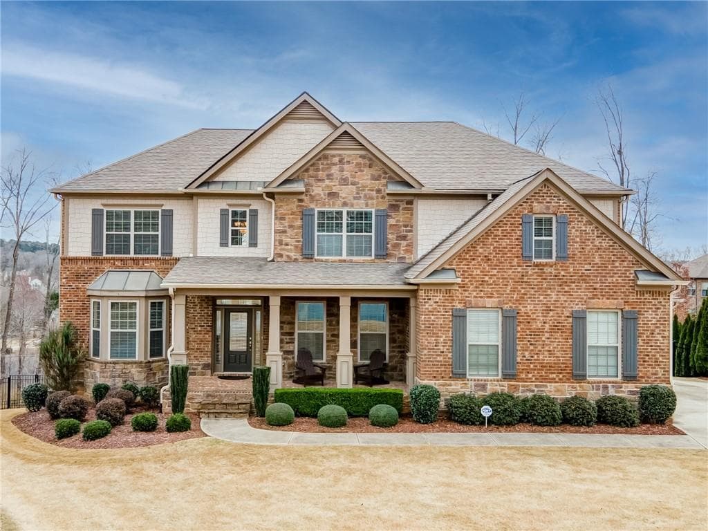 6 bedroom, 5 bathroom, 5,304 sq ft single family residence sold at 9120 Rushington Court, Cumming, GA 30041