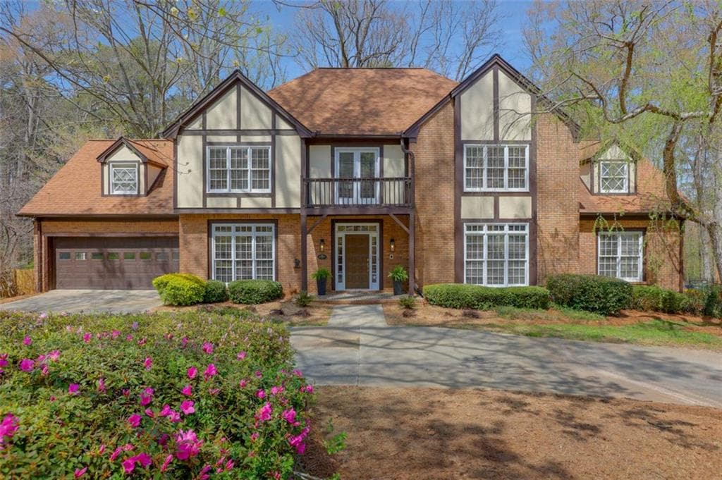 7 bedroom, 5 bathroom, 5,004 sq ft single family residence sold at 2866 Cravey Trail, Atlanta, GA 30345