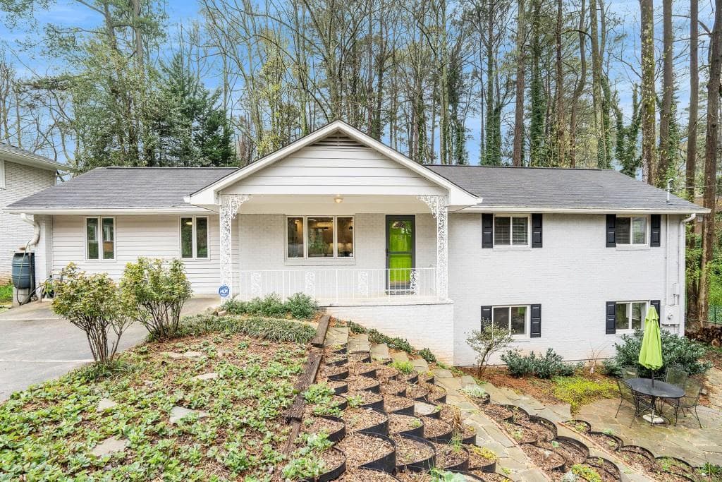 1552 Coolwater Court, Decatur, GA 30033 — most recent listing photo