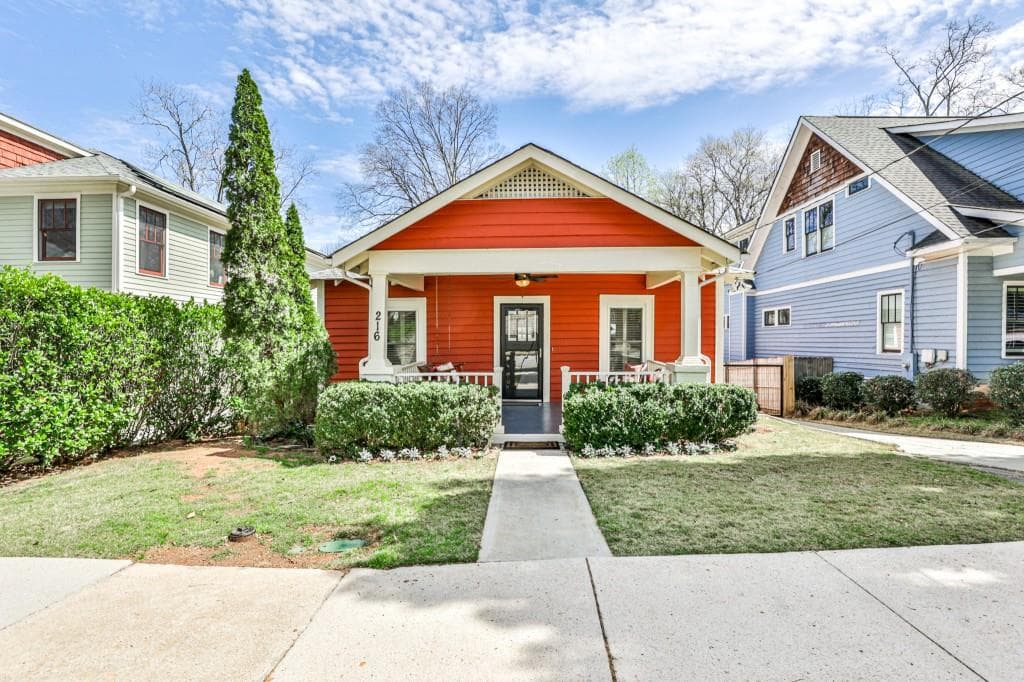 216 4th Avenue, Decatur, GA 30030 — most recent listing photo