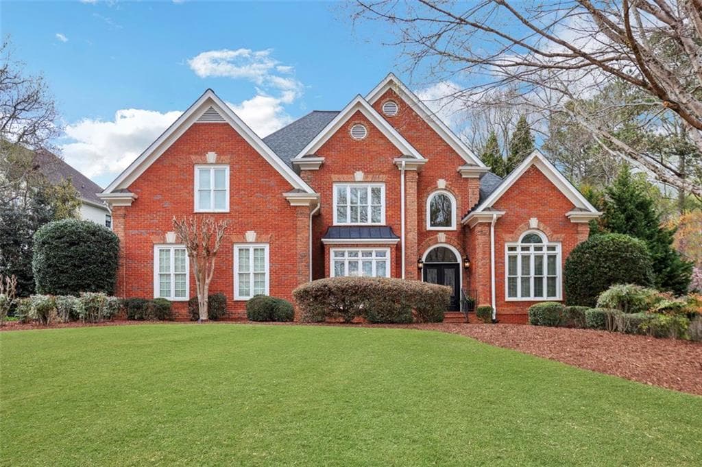 560 Meadows Creek Drive, Johns Creek, GA 30005 — most recent listing photo