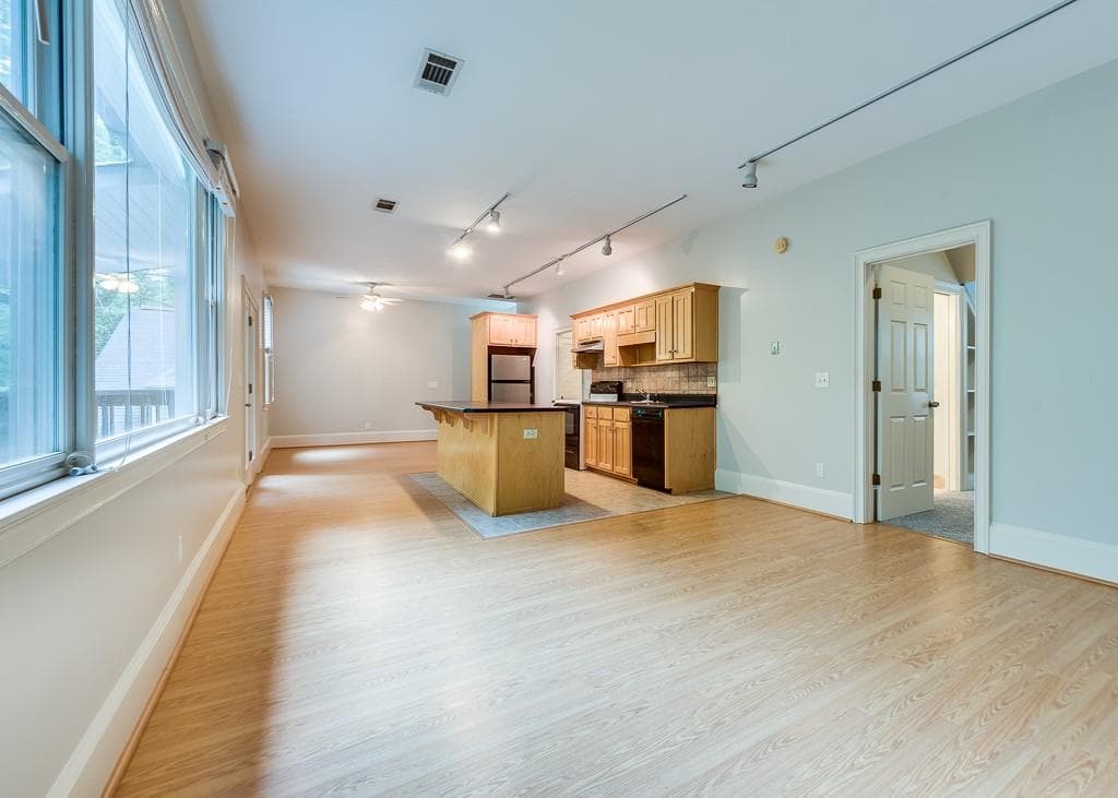 duplex sold at 851 Ashland Avenue, Atlanta, GA 30307