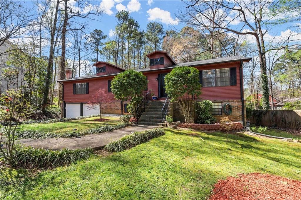 2573 Wren Avenue, Duluth, GA 30096 — most recent listing photo