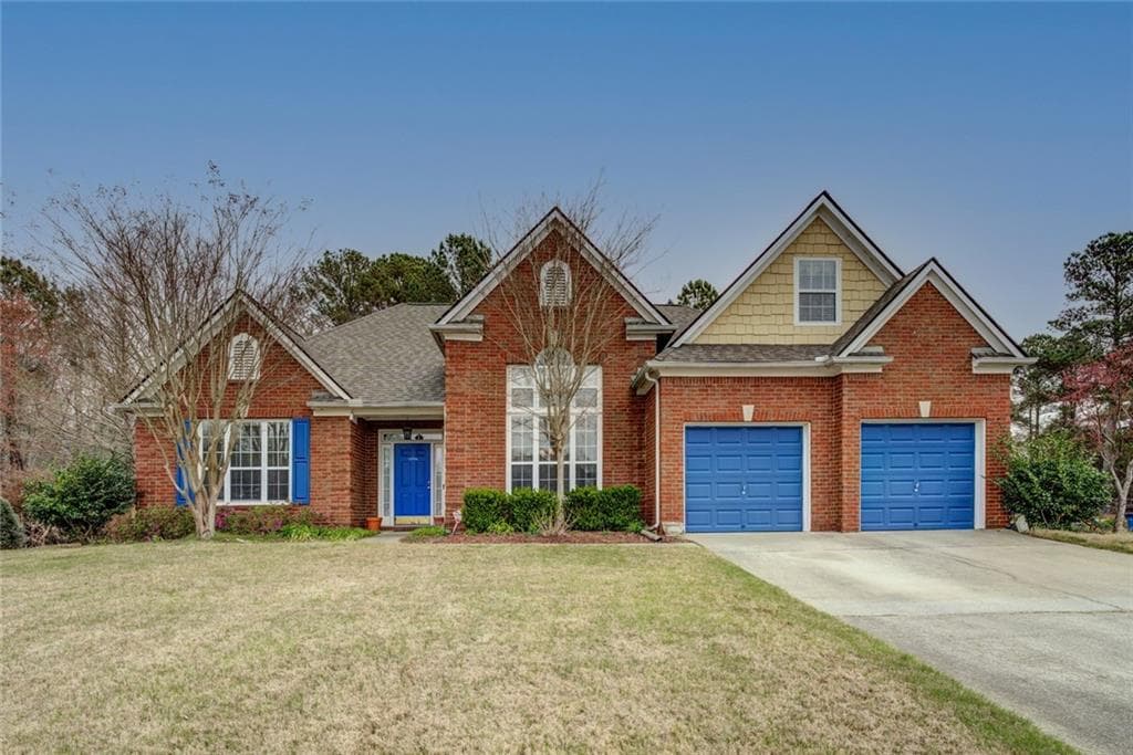 3 bedroom, 2 bathroom, 2,336 sq ft single family residence sold at 2582 Whispering Pines Drive, Grayson, GA 30017