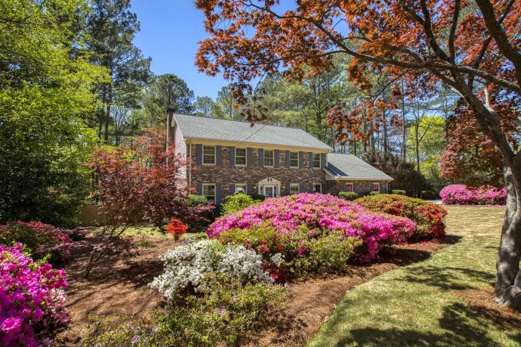5228 Waterford Drive, Dunwoody, GA 30338 — most recent listing photo