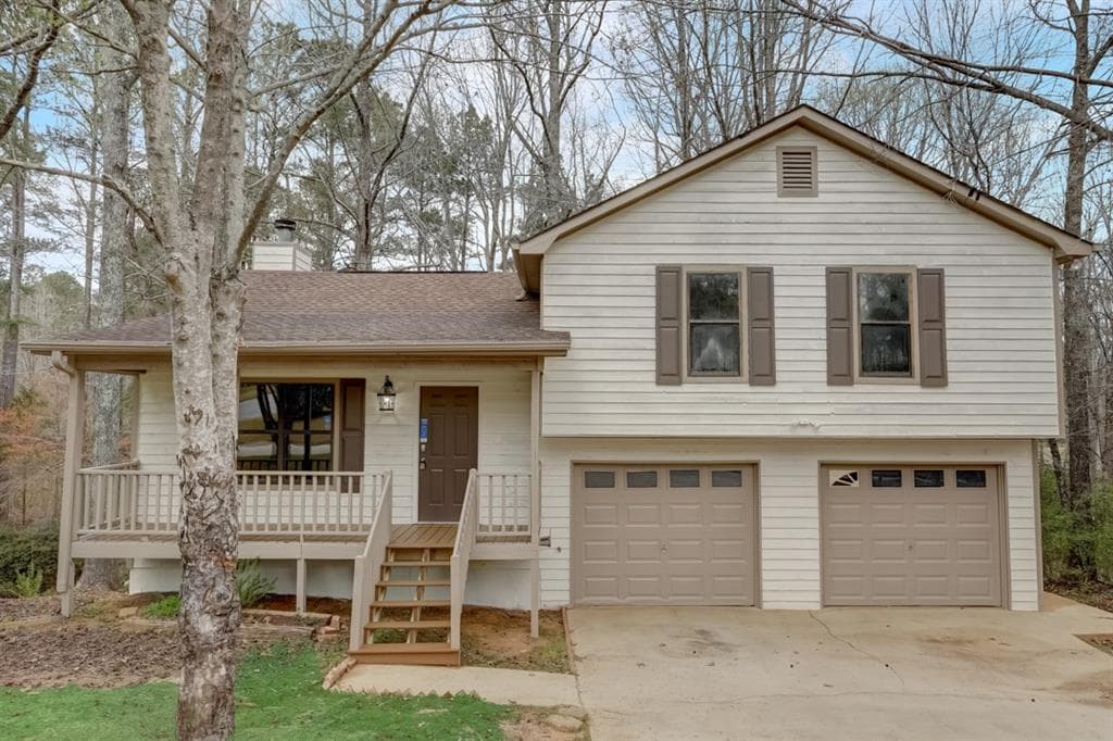 6424 Linecrest Drive, Douglasville, GA 30134 — most recent listing photo
