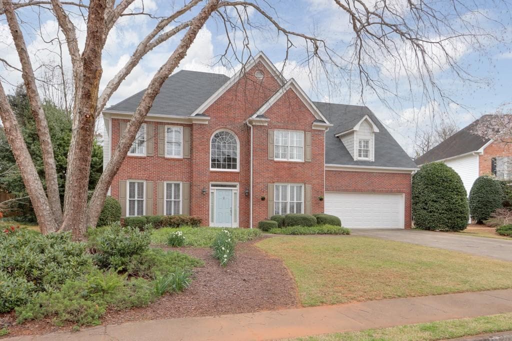 1025 Hembree Grove Drive, Roswell, GA 30076 — most recent listing photo