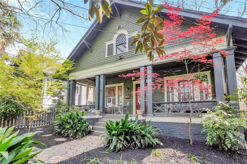 3 bedroom, 2 bathroom, 1,870 sq ft single family residence sold at 541 Greenwood Avenue, Atlanta, GA 30308