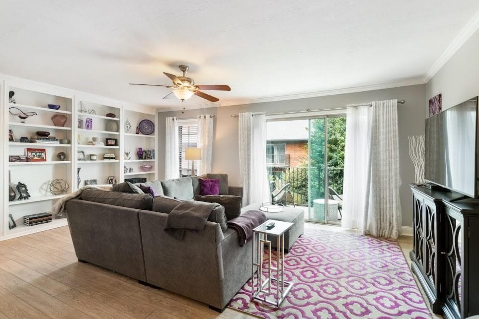 2 bedroom, 2 bathroom, 1,206 sq ft condominium sold at 6851 ROSWELL Road A5, Atlanta, GA 30328